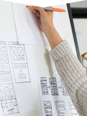 Hiring UI/UX Designer